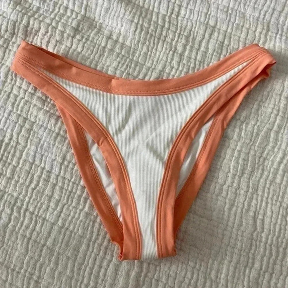 NWOT L*space two toned rib foley bottoms orange/ white size M